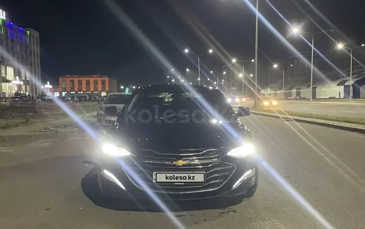Chevrolet Malibu 2020 года за 9 500 000 тг. в Астана