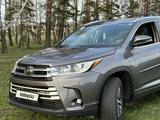 Toyota Highlander 2018 года за 18 200 000 тг. в Астана – фото 4