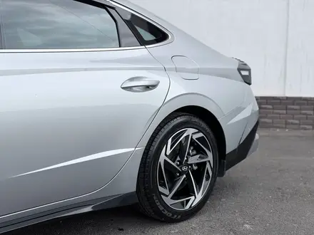 Hyundai Sonata 2023 года за 13 700 000 тг. в Алматы – фото 3