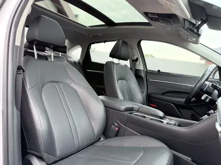 Hyundai Sonata 2023 года за 13 700 000 тг. в Алматы – фото 17