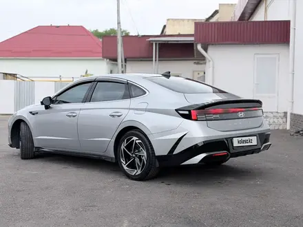 Hyundai Sonata 2023 года за 13 700 000 тг. в Алматы – фото 19