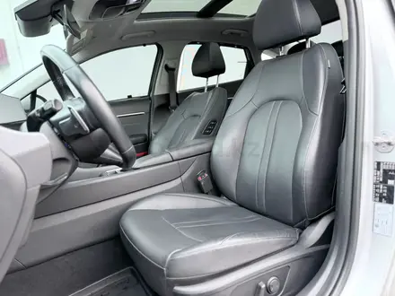 Hyundai Sonata 2023 года за 13 700 000 тг. в Алматы – фото 23