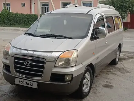 Hyundai Starex 2006 года за 4 200 000 тг. в Туркестан – фото 2