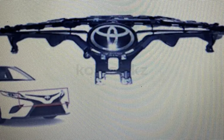 Решетка радиатора Camry 70 за 25 000 тг. в Алматы