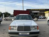 Mercedes-Benz E 230 1993 года за 2 000 000 тг. в Алматы – фото 2