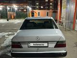 Mercedes-Benz E 200 1992 годаүшін1 350 000 тг. в Петропавловск – фото 3