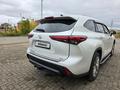 Toyota Highlander 2023 года за 26 500 000 тг. в Уральск – фото 5