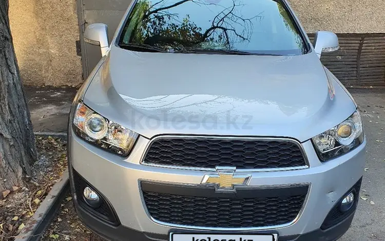 Chevrolet Captiva 2014 года за 6 800 000 тг. в Алматы