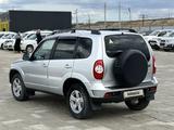 Chevrolet Niva 2017 года за 4 250 000 тг. в Атырау – фото 3