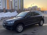 Volkswagen Touareg 2013 годаүшін9 500 000 тг. в Астана – фото 4