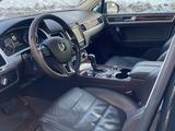 Volkswagen Touareg 2013 годаүшін9 500 000 тг. в Астана – фото 5