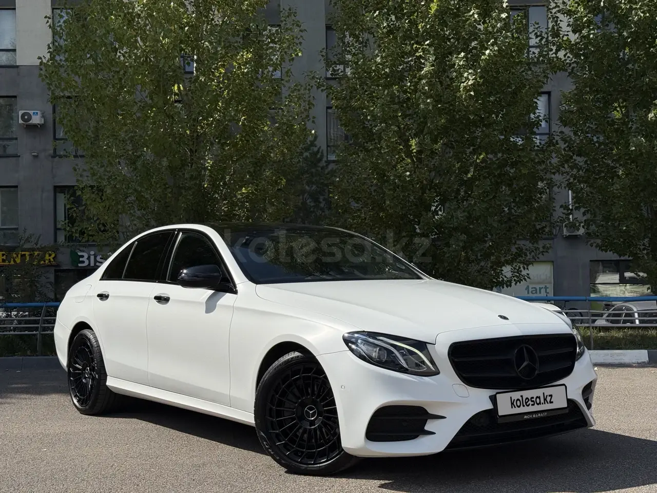 Mercedes-Benz E-Class, 2020