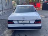 Mercedes-Benz E 200 1990 годаүшін1 400 000 тг. в Алматы – фото 4