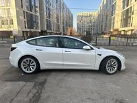 Tesla Model 3 2021 годаfor14 000 000 тг. в Алматы