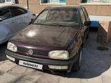 Volkswagen Golf 1994 года за 750 000 тг. в Шымкент