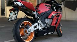 Honda  CBR 1000 RR/RA Fireblade 2005 годаfor2 800 000 тг. в Алматы – фото 4