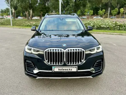 BMW X7 2021 года за 42 000 000 тг. в Алматы