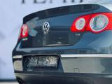 Volkswagen Passat 2010 года за 5 290 000 тг. в Шымкент – фото 2