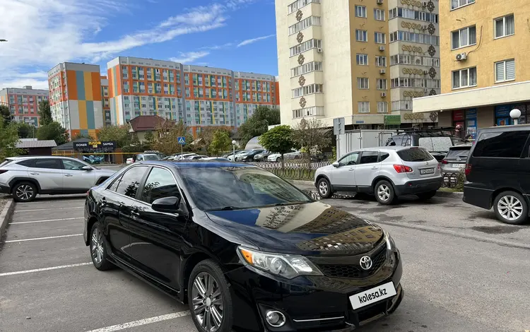 Toyota Camry 2013 годаfor8 350 000 тг. в Алматы