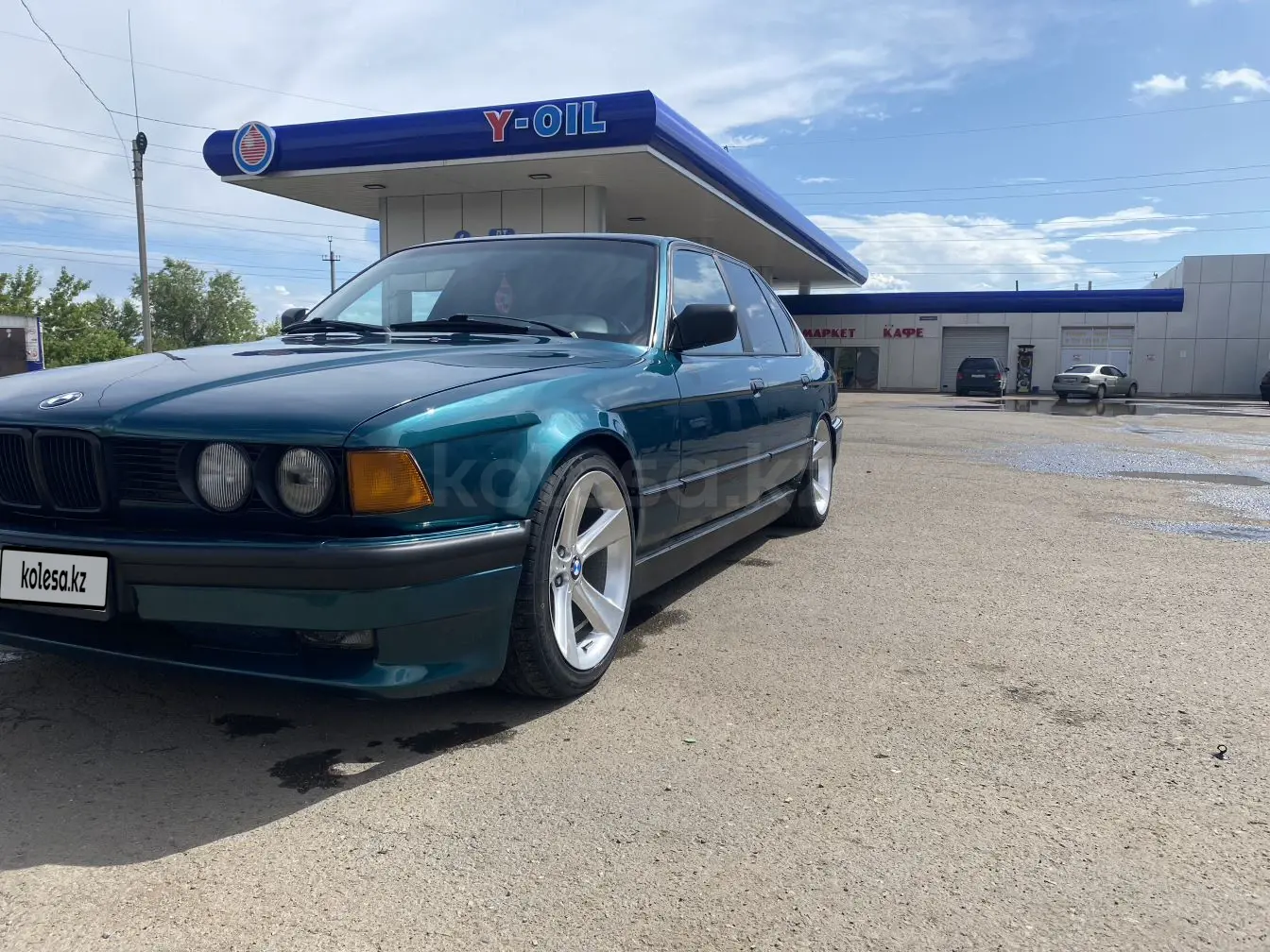 BMW 7 Series, 1990