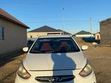 Hyundai Accent 2013 года за 2 400 000 тг. в Атырау – фото 3