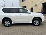 Toyota Land Cruiser Prado 2012 года за 14 800 000 тг. в Уральск – фото 3