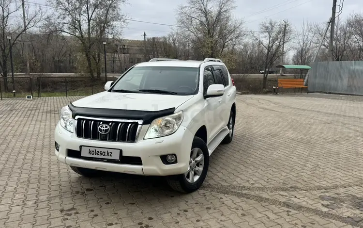 Toyota Land Cruiser Prado 2012 года за 14 500 000 тг. в Атырау