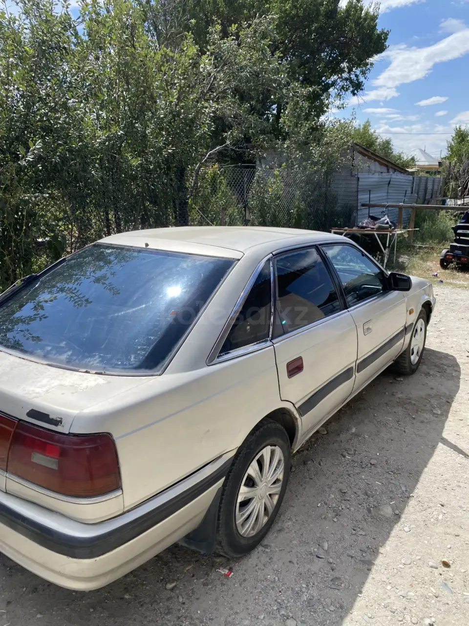 Mazda 626, 1992