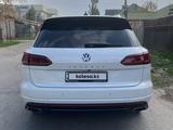 Volkswagen Touareg 2019 года за 29 995 000 тг. в Шымкент – фото 4