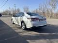 Toyota Camry 2021 годаүшін17 500 000 тг. в Караганда – фото 4