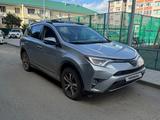 Toyota RAV4 2018 года за 10 500 000 тг. в Хромтау – фото 2