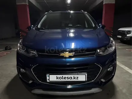 Chevrolet Tracker 2020 года за 6 150 000 тг. в Алматы – фото 2