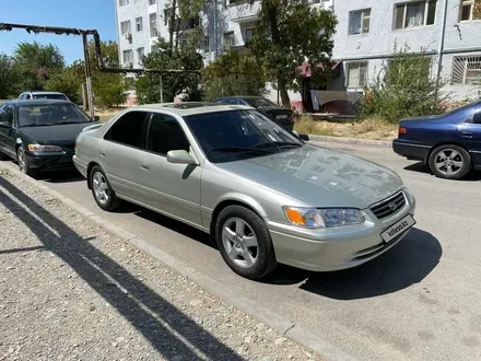 Toyota Camry 2000 года за 4 300 000 тг. в Туркестан – фото 4