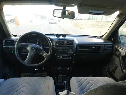 Opel Vectra 1994 года за 300 000 тг. в Шымкент – фото 2