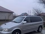 Kia Carnival 2006 года за 3 000 000 тг. в Шымкент