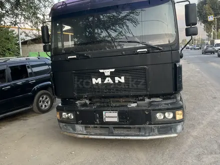MAN  F 2000 1995 года за 15 500 000 тг. в Алматы