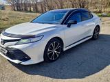 Toyota Camry 2020 года за 15 599 999 тг. в Усть-Каменогорск – фото 2