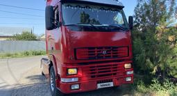 Volvo  FH 1997 года за 25 000 000 тг. в Тараз