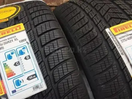 Шины Pirelli 275/40-315/35/r21 Scorpion winter за 1 200 000 тг. в Алматы