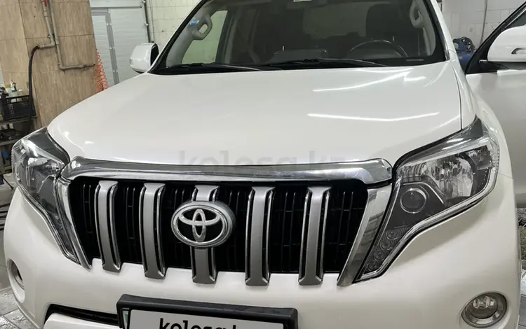 Toyota Land Cruiser Prado 2012 года за 15 200 000 тг. в Астана