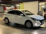 Hyundai Accent 2020 года за 5 900 000 тг. в Алматы – фото 2