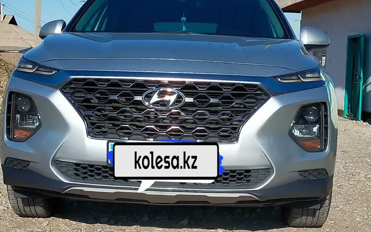 Hyundai Santa Fe 2018 годаүшін14 500 000 тг. в Шымкент