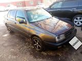 Volkswagen Vento 1995 года за 550 000 тг. в Астана