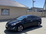 Hyundai Elantra 2014 года за 4 600 000 тг. в Атырау – фото 2