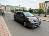 Toyota Sienna 2017 года за 13 200 000 тг. в Тараз – фото 3