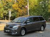 Toyota Sienna 2017 годаүшін13 200 000 тг. в Тараз – фото 2