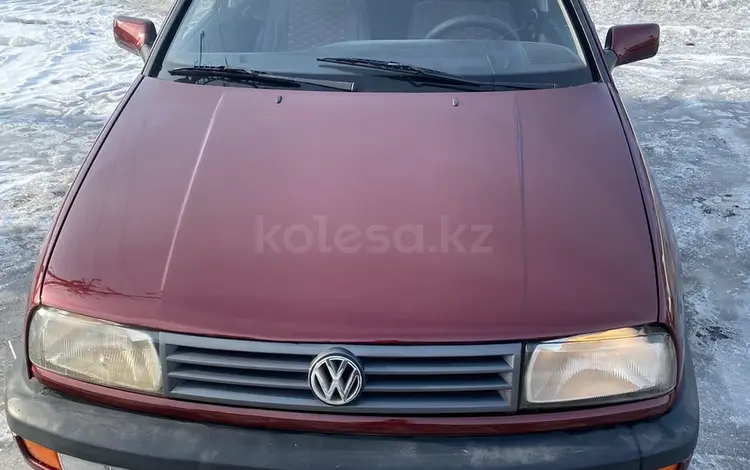 Volkswagen Vento 1993 годаүшін1 000 000 тг. в Усть-Каменогорск