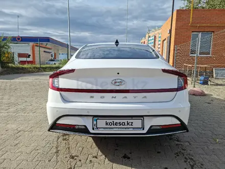 Hyundai Sonata 2023 года за 13 500 000 тг. в Актобе – фото 11