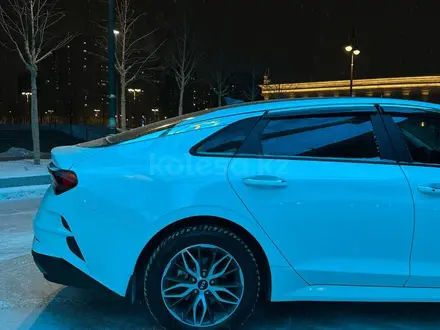 Kia K5 2020 года за 12 000 000 тг. в Астана – фото 2