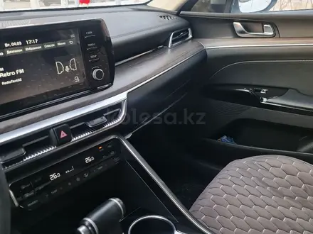 Kia K5 2020 года за 12 000 000 тг. в Астана – фото 11